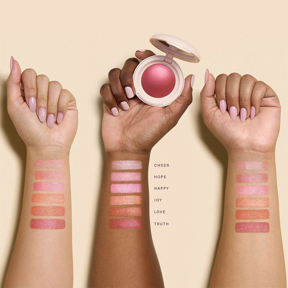 SOFT PINCH LUMINOUS POWDER BLUSH (RUBOR CON ACABADO BRILLANTE)